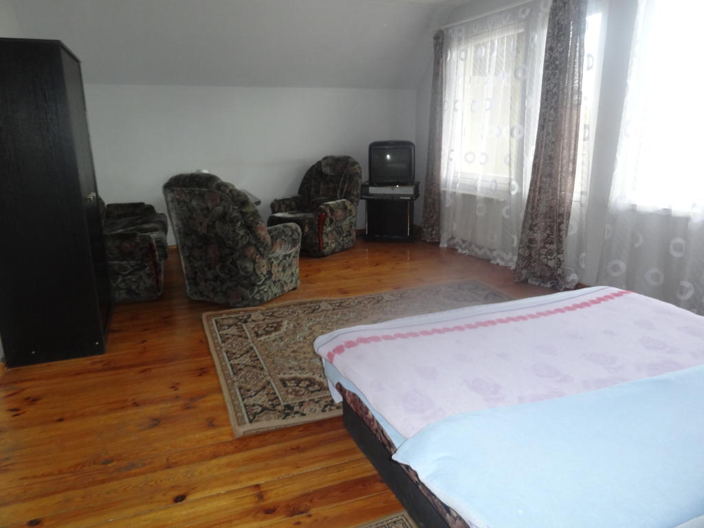 Hotel Rebir Daugavpils Extérieur photo